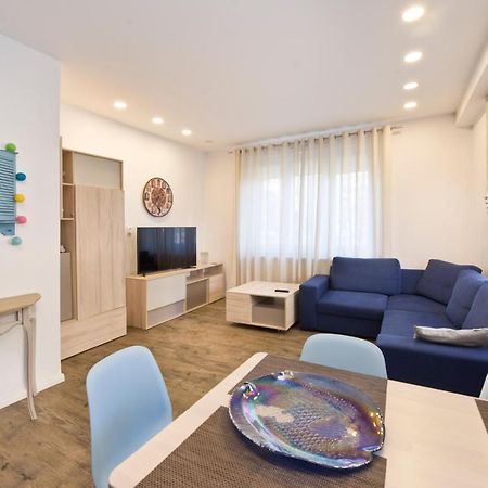 Ferienwohnung Kawalerka Refektarska Krr Danzig Exterior foto